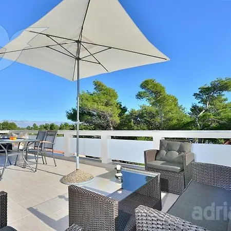 Mam Apartment Vir Exterior photo